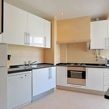 Almirante 77 * Lisboa